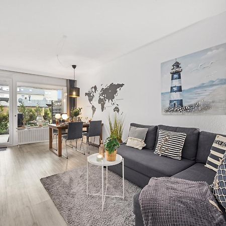 Greypearl - Ruhig Gelegen Mit Terrasse - Strandnaehe - Parkplatz - Wlan Busum Exterior photo